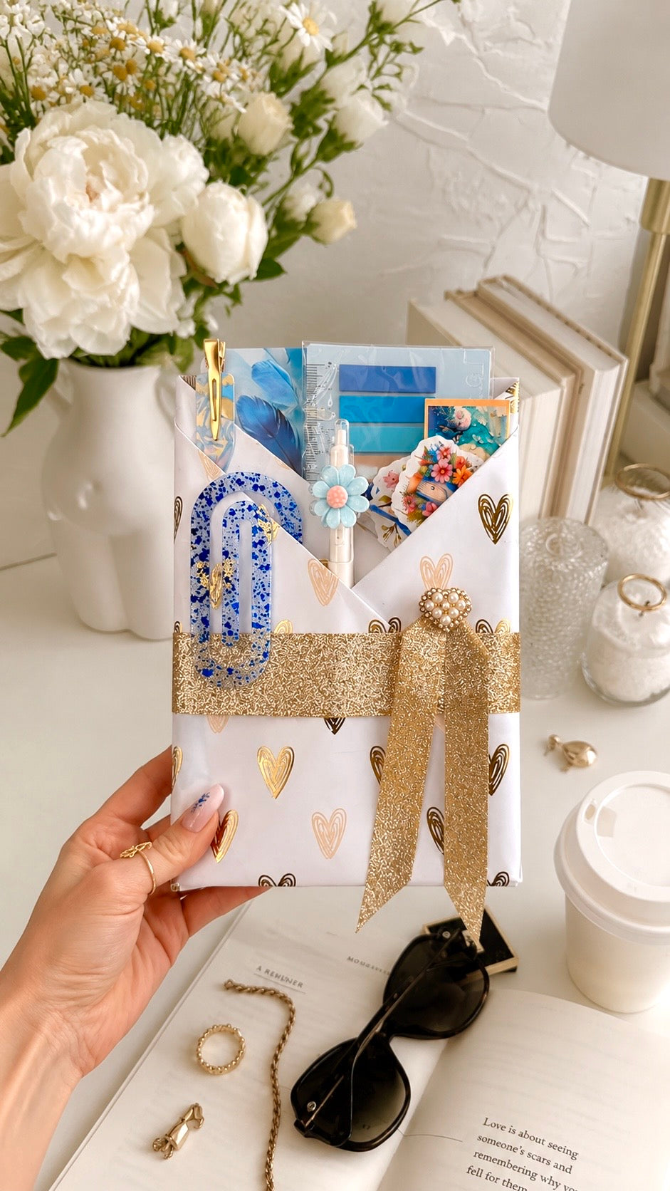 💛 Golden Heart 💛 Blind Date with a Book
