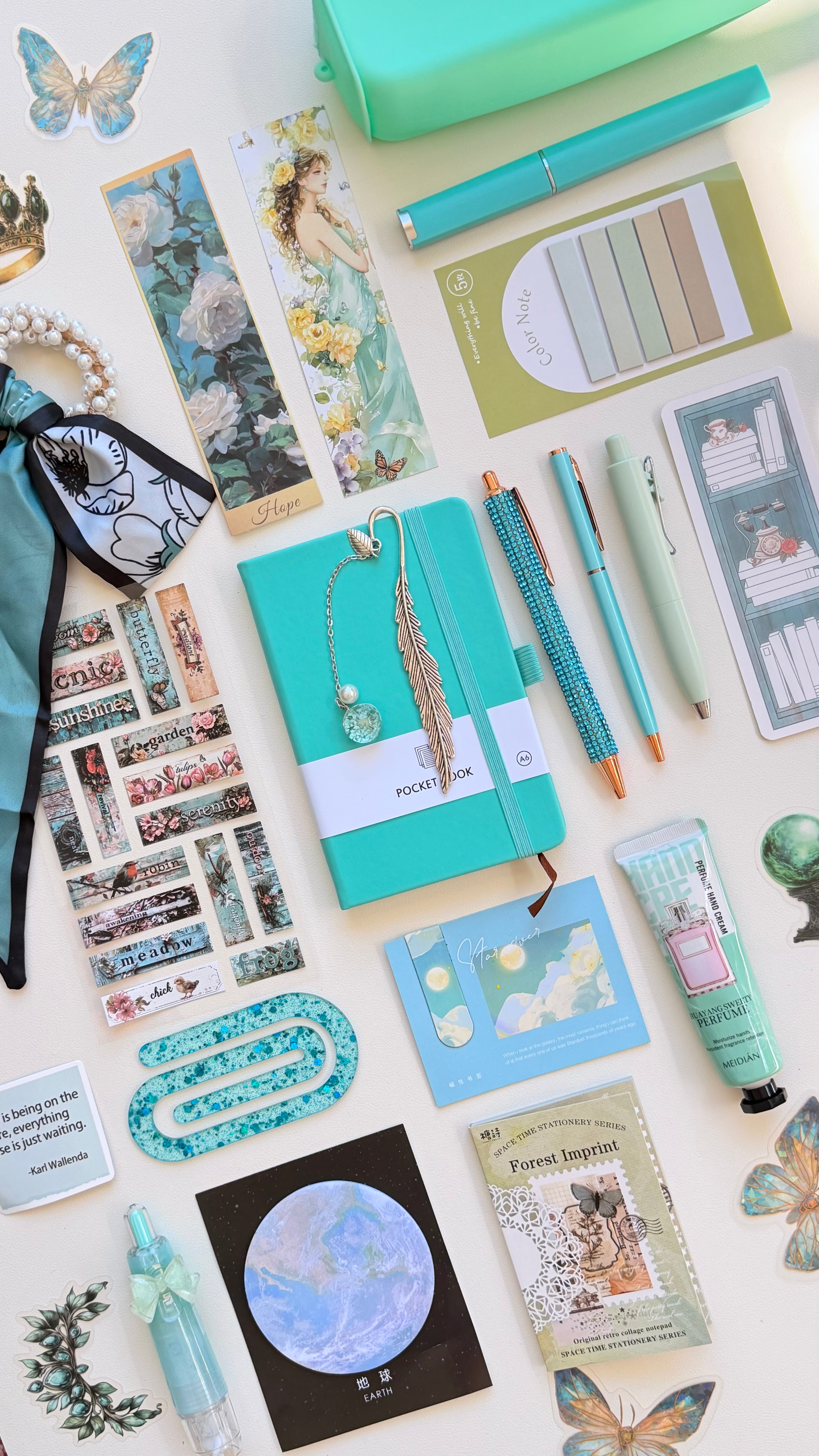 👗 Tiffany Bookish Bundles