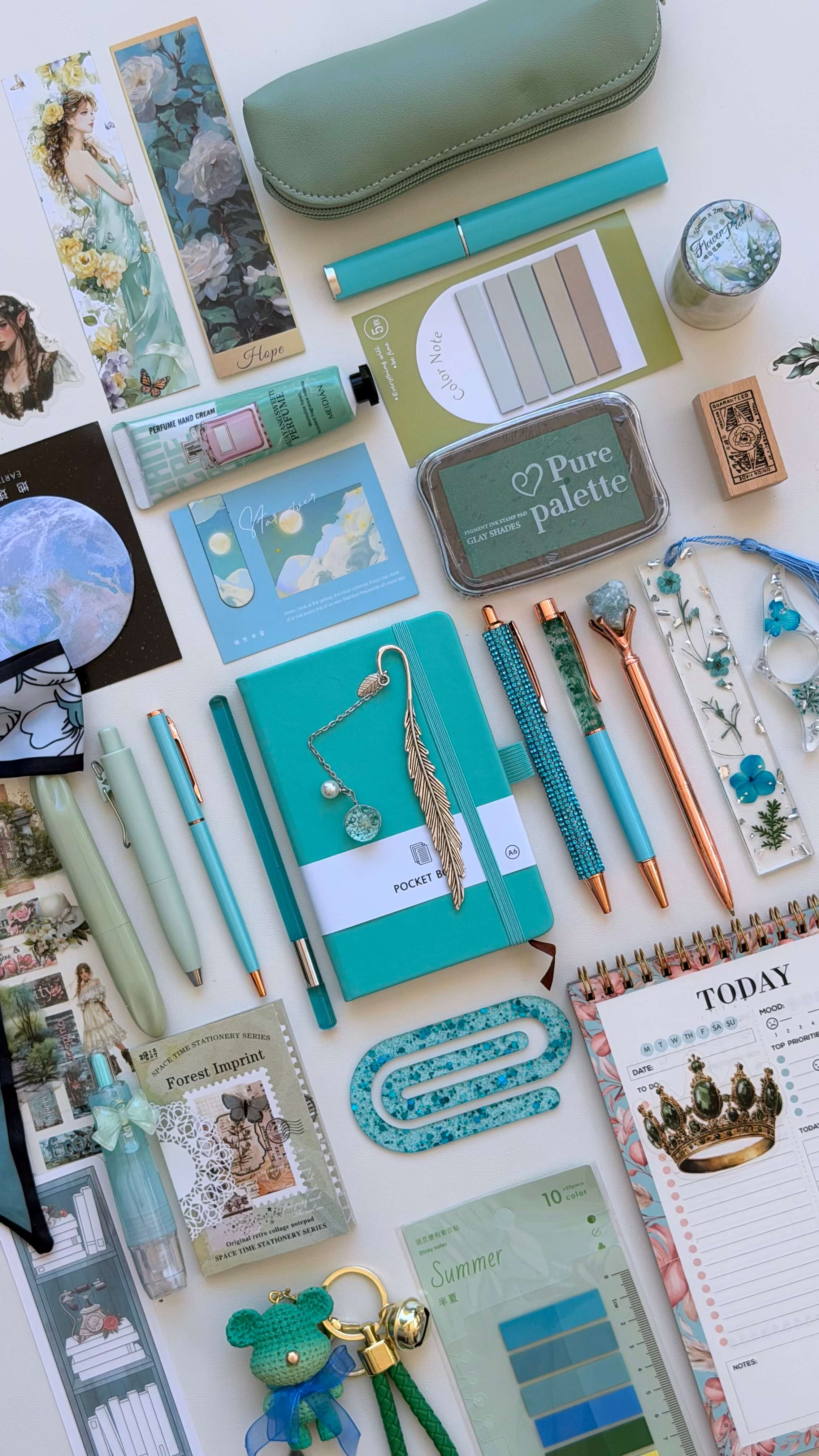 👗 Tiffany Bookish Bundles