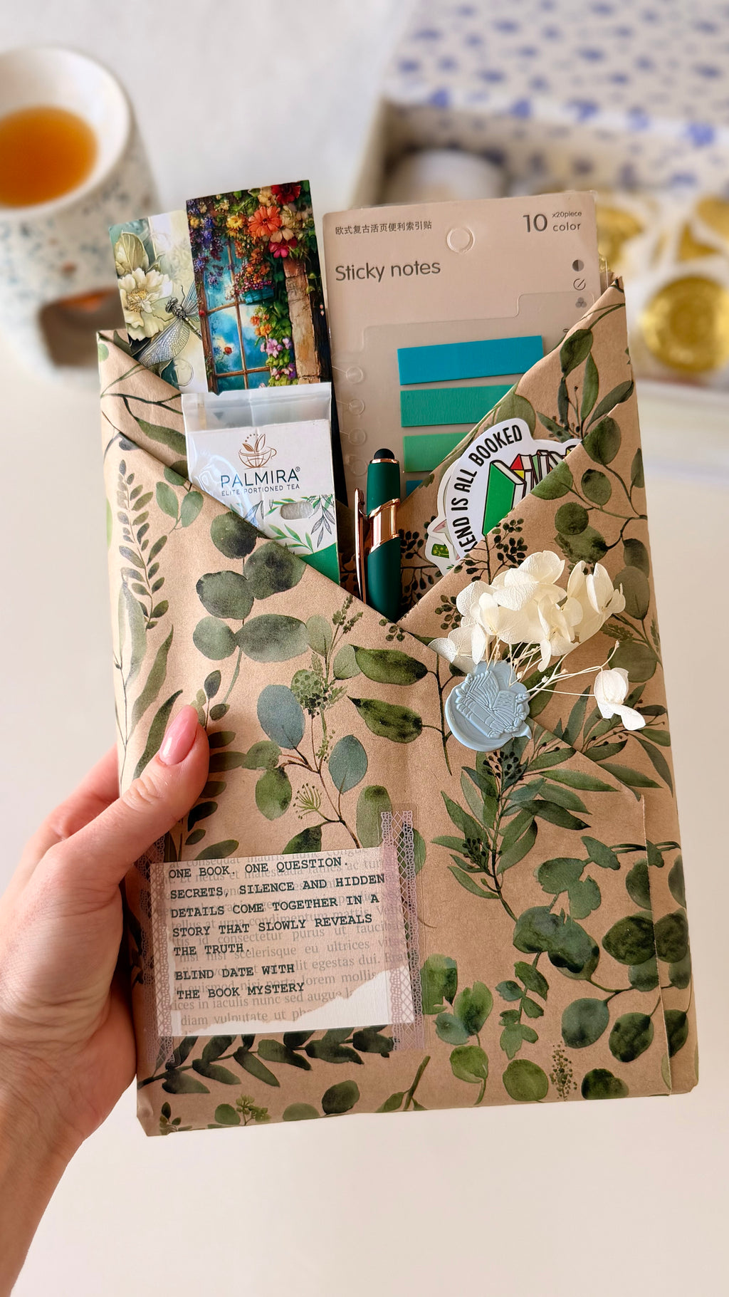 ⭐️  Cozy Blind Date with a Book  ⭐️